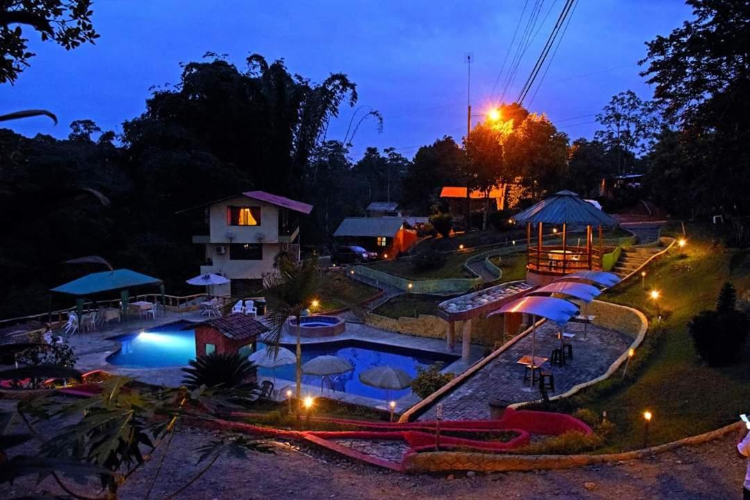 Hosteria Kasadasa Santo Domingo de los Colorados Exterior foto